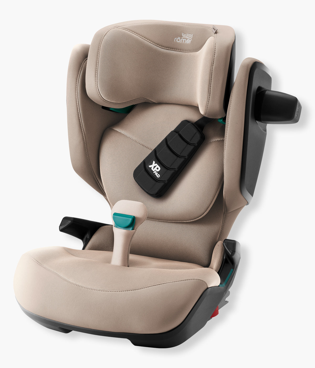 Vista frontal da cadeira auto elevatória Kidfix Pro Style da Britax Römer na cor Teak. Prática cadeira auto i-Size desenvolvida para acompanhar a criança dos 100 aos 150 cm, aproximadamente dos 3,5 aos 12 anos.