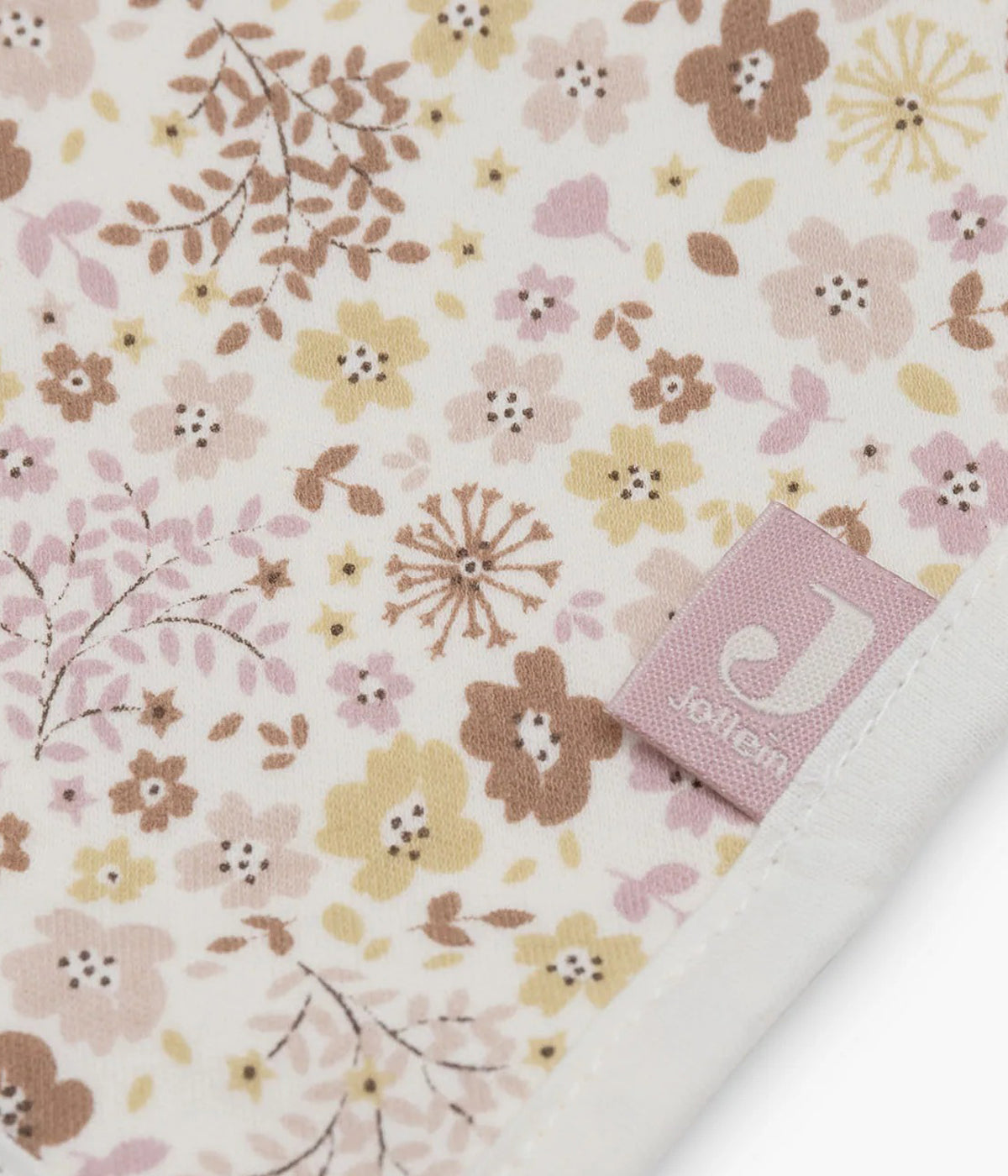 Pack composto por duas babetes estilo bandana em algodão pérola com padrão floral em tons de rosa e bege para bebé menina e recém-nascida. Fecho com molas de pressão em duas medidas.