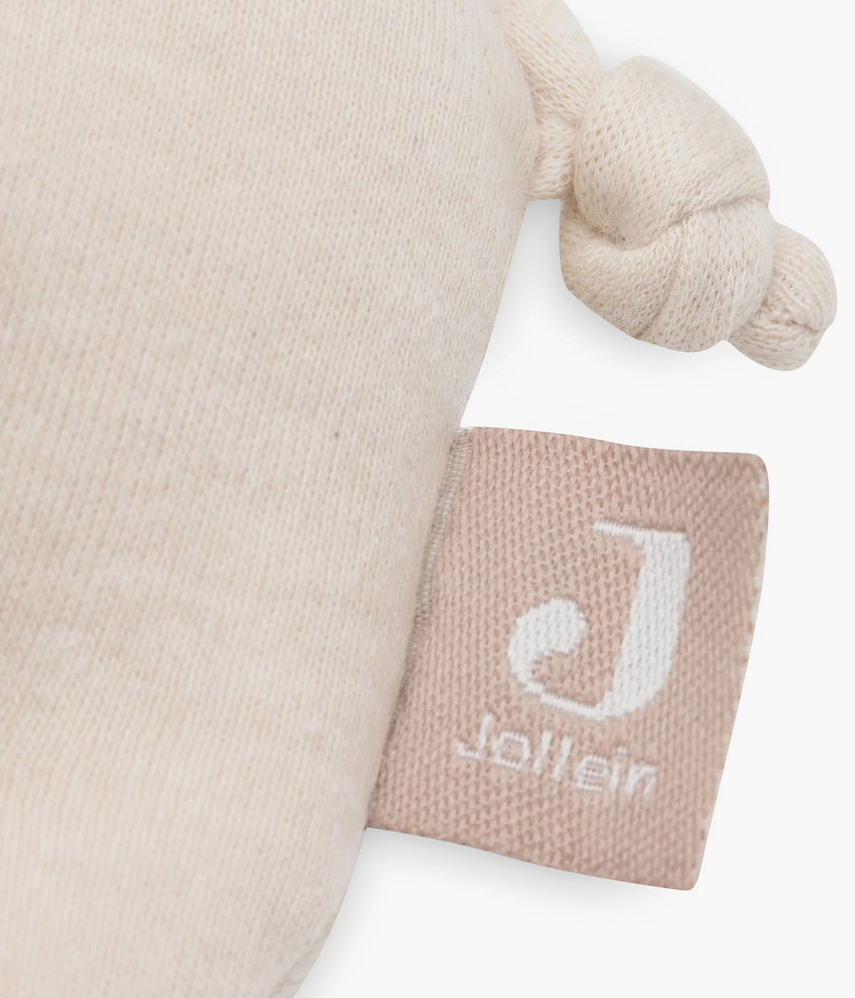 Chocalho com Argola Elephant Tales da Jollein. Fácil de agarrar pelas mãos pequeninas do(a) bebé, emite um alegre som ao ser agitado que estimula os sentidos. Com detalhes bordados, orelhas em padrão gingham e rabinho com nó, é um acessório essencial para os primeiros meses.