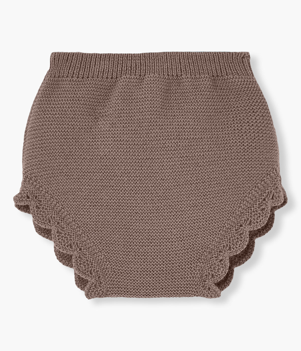 Conjunto de 2pc composto por vestido e tapa fraldas da Paz Rodríguez para bebé menina e recém-nascida. Parte superior em malha de algodão castanha com medalha madrepérola. Parte inferior em tecido com padrão bosque. Tapa fraldas em malha a combinar com o vestido.
