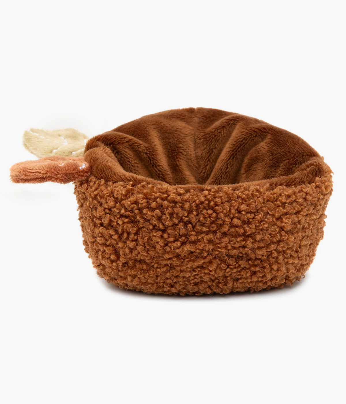 Casa dos Pássaros Tiny Park da Jollein para bebé. Lulu, Chirp e Feather escondem-se dentro de uma encantadora casa-ninho com abertura em forma de flor, sons crocantes e pega de transporte. Um brinquedo ternurento e estimulante para os mais curiosos.