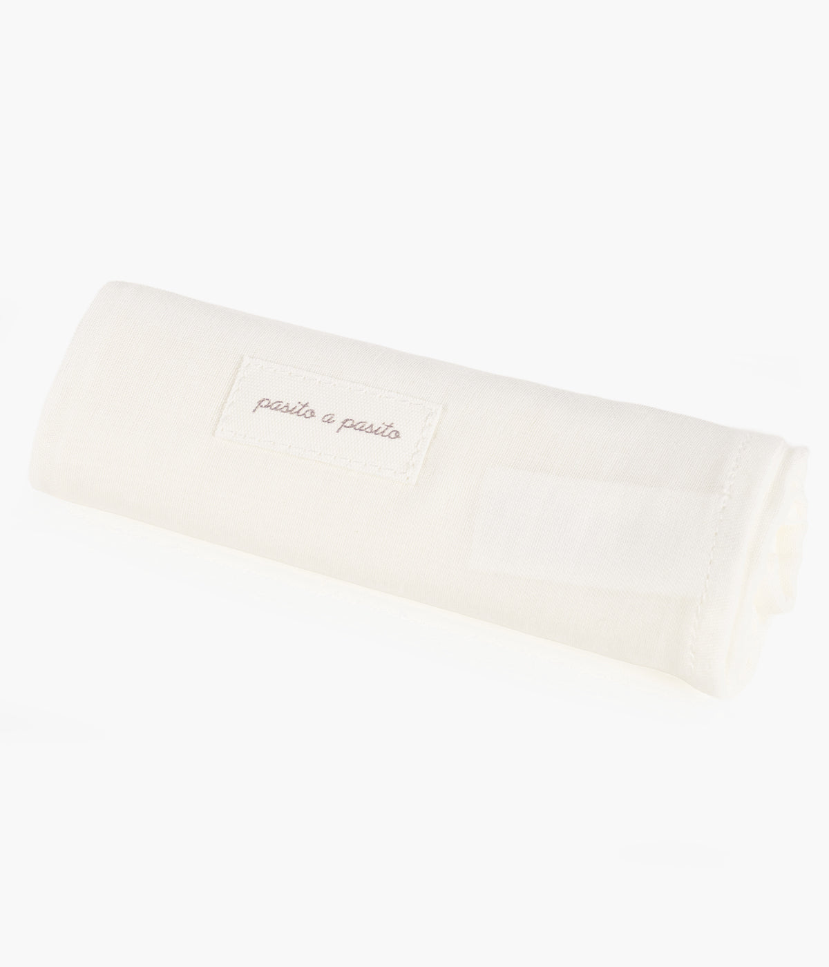 Pack de 2 fraldas musselina em bambu Cherry Flowers da Pasito a Pasito para bebé menina e recém-nascida. Suaves e respiráveis fraldas com padrão floral, perfeitas para vários momentos tais como alimentação ou apoio na muda da fralda.