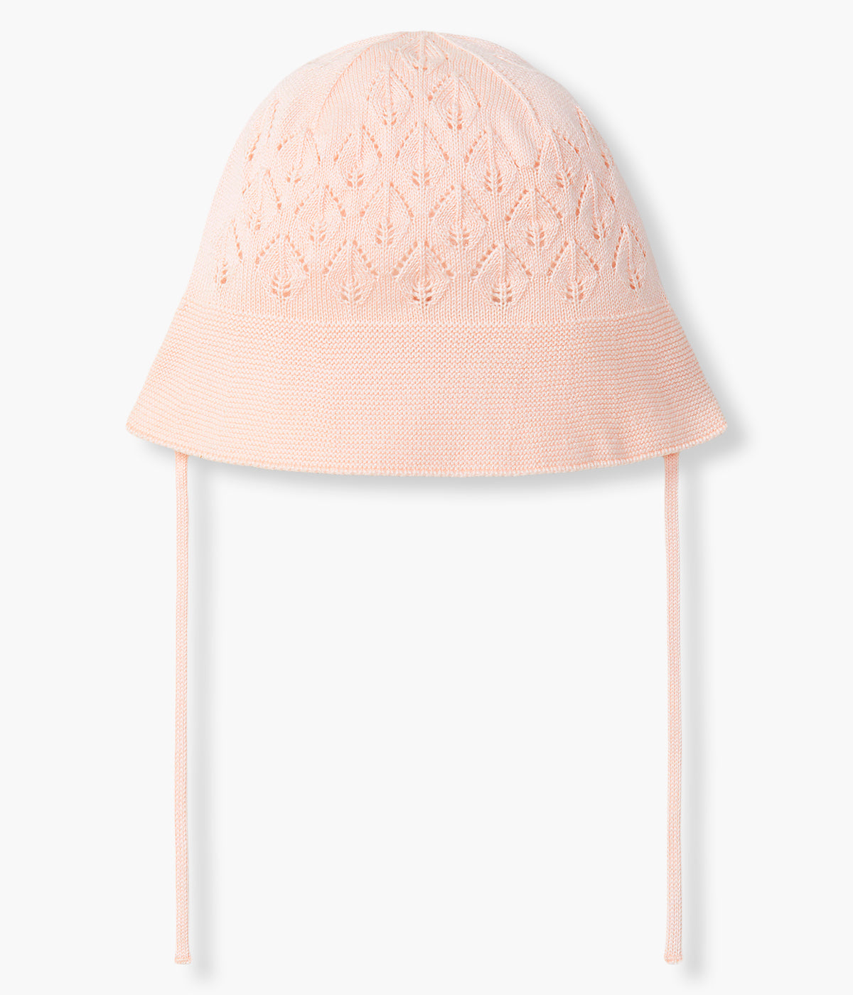 Vista de frente do chapéu em malha de algodão orgânico rosa sem costuras no interior da Wedoble para bebé menina e recém-nascida. Malha suave com detalhes perfurados. Tiras para atar no queixo.