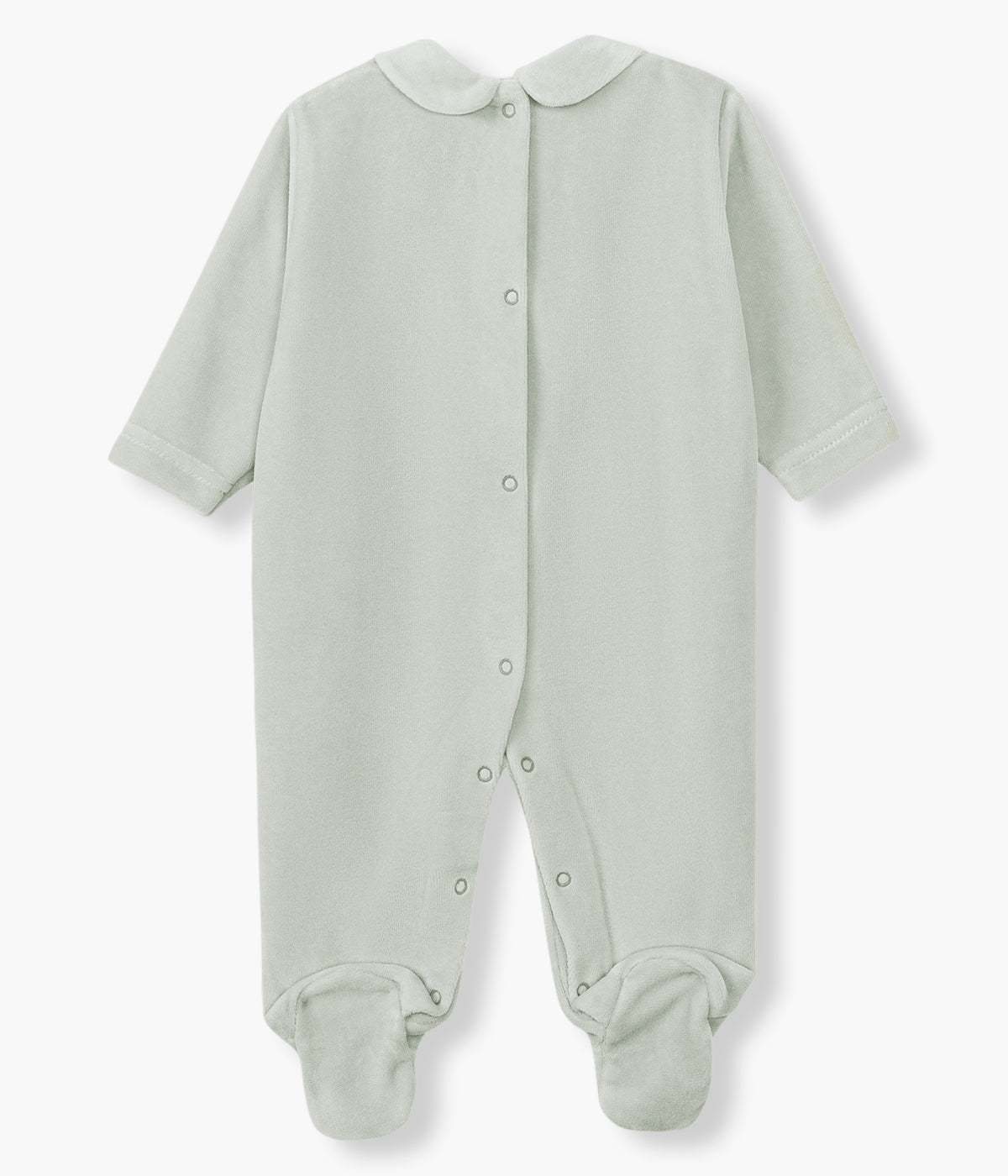 Vista das costas do babygrow em veludo verde da Baby Gi para bebé e recém-nascido(a). Gola redonda cortada. Balão de ar quente bordado no peito. Abertura com molas de pressão nas costas e entrepernas.
