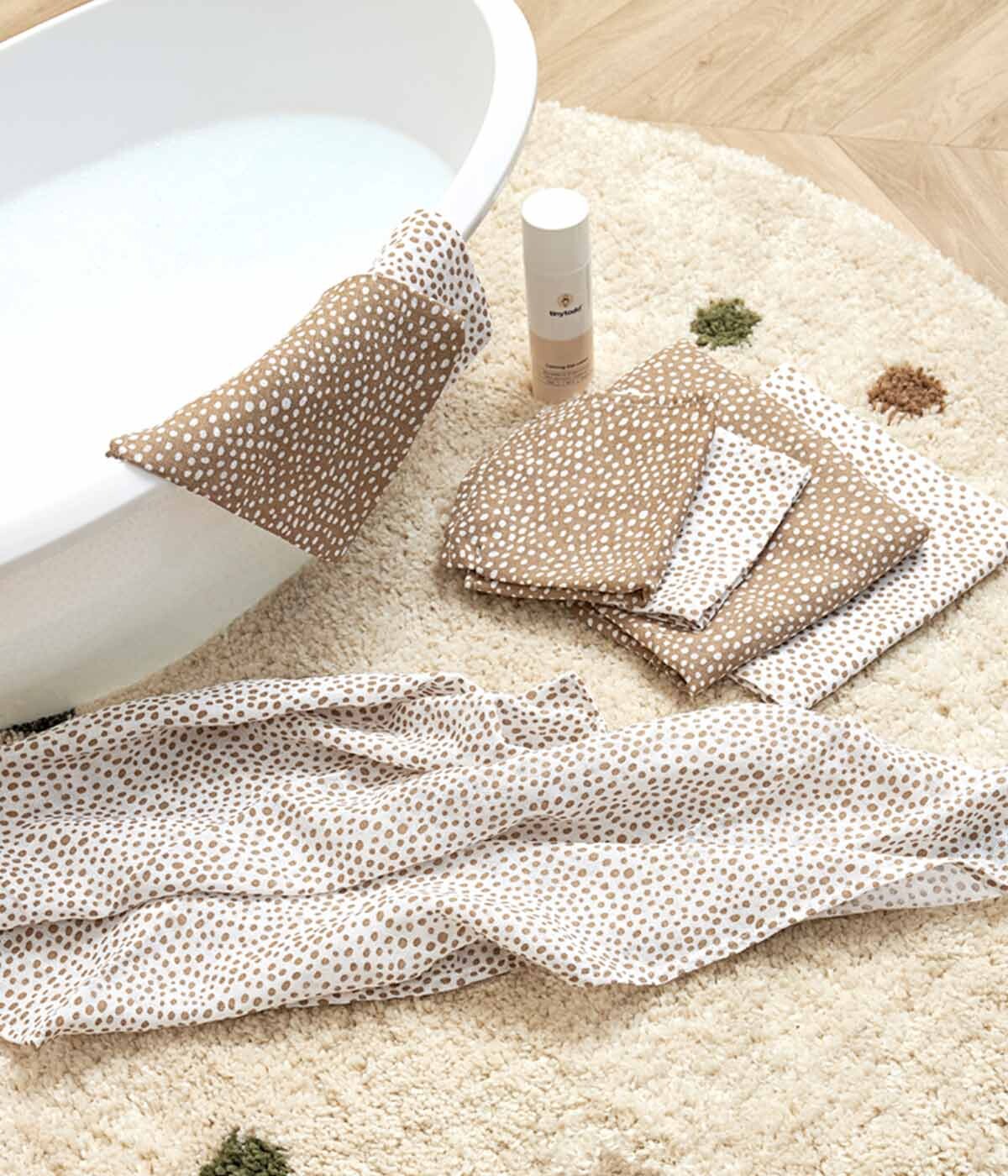 Swaddles Musselina Algodão para Bebé Pintas 2un - Branco e Bege