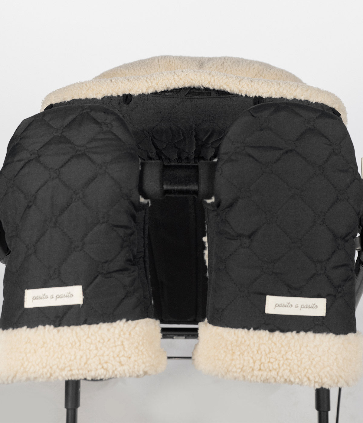 Pasito a Pasito Luvas para Carrinho Paddington - Preto