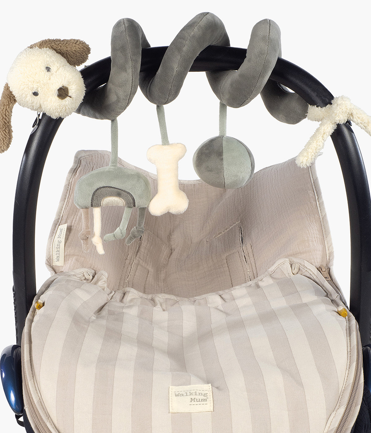 Espiral de atividades para bebé Sintra da Walking Mum verde com um peluche em forma de cão.