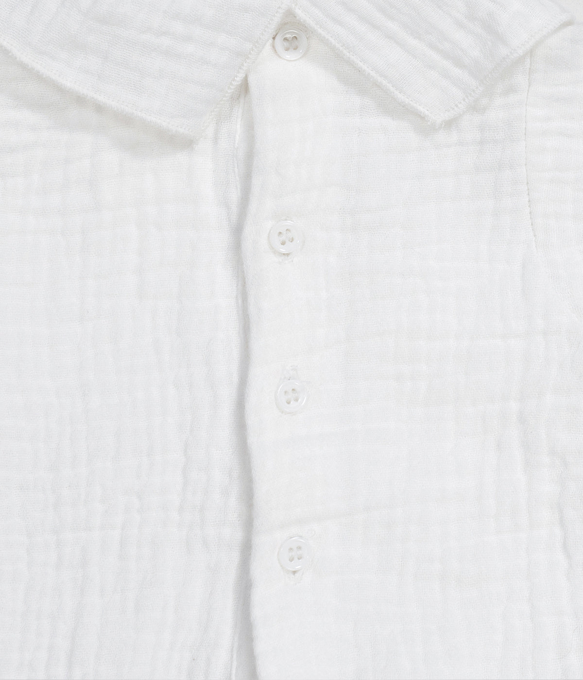 Conjunto de 3 peças em algodão da Pasito a Pasito composto por body em tecido musselina branco com gola folho, camisola e tapa fraldas em malha tricot azul para bebé menino e recém-nascido.