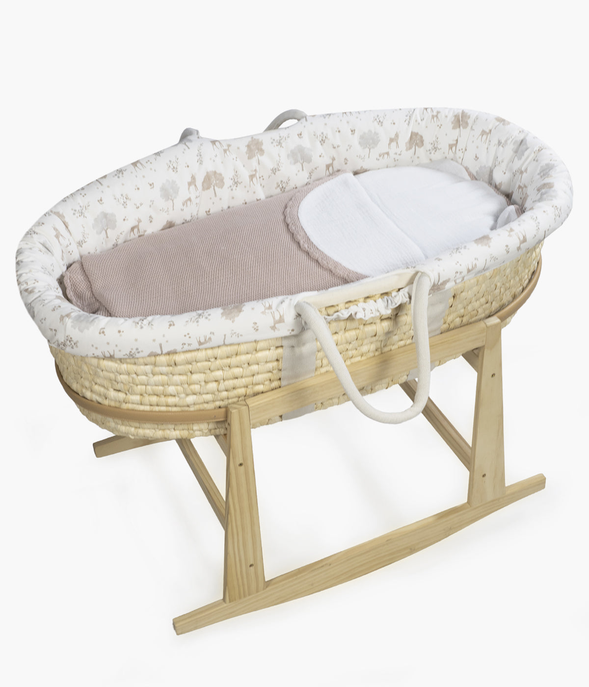 Saco manta em malha de algodão rosa velho da Pasito a Pasito para bebé menina. Este suave saco manta destaca-se pelo seu ponto de arroz requintado e um elegante acabamento em croché ondulado. Possui um design funcional com um interior em tecido musselina branco, permitindo ser utilizado como ninho ou como manta de berço, acompanhando o crescimento e as diferentes necessidades da bebé.