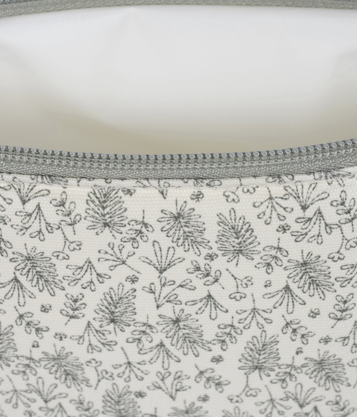 Necessaire Gala Mint da Walking Mum vista de dentro.