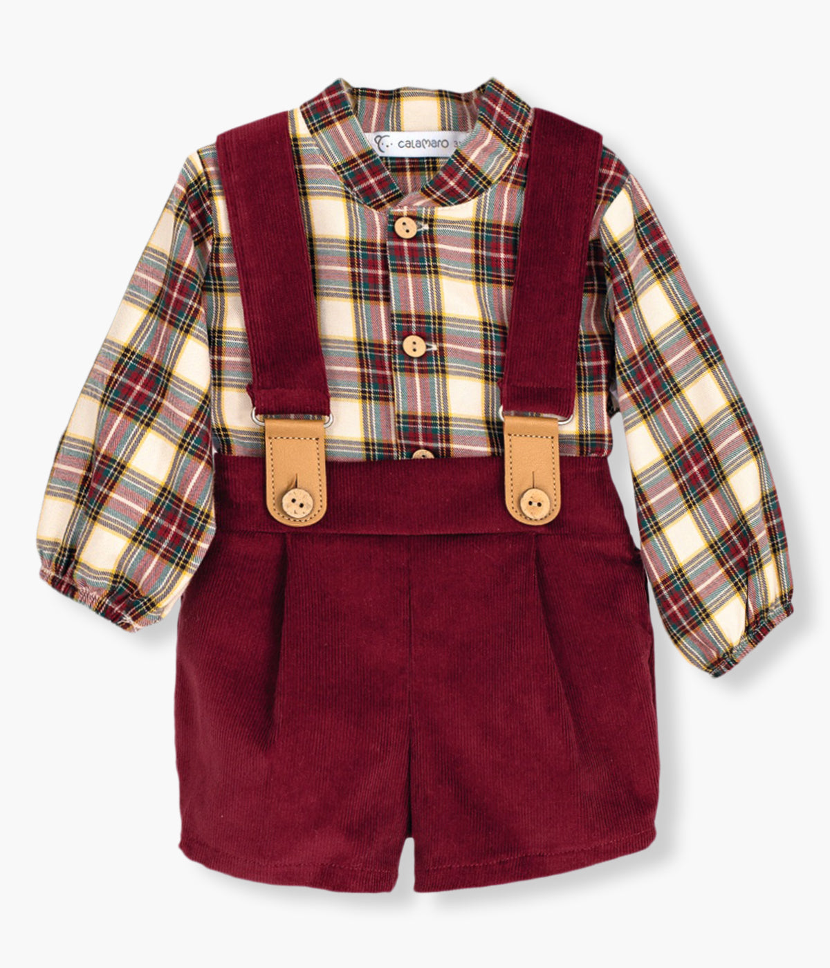 Conjunto de três peças em algodão da Calamaro Baby para bebé menino e recém-nascido. Camisa com padrão xadrez e elástico nos punhos. Calçao em bombazine bordô com suspensórios.