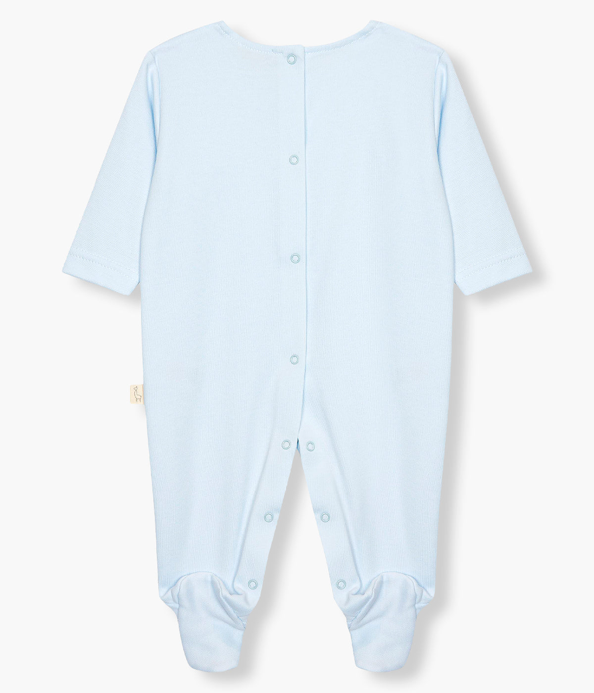 Vista de costas do babygrow em algodão azul da Baby Gi para bebé e recém-nascido(a). Peitilho com contorno em renda detalhada e dois botões decorativos. Abertura com molas de pressão nas costas e entrepernas.