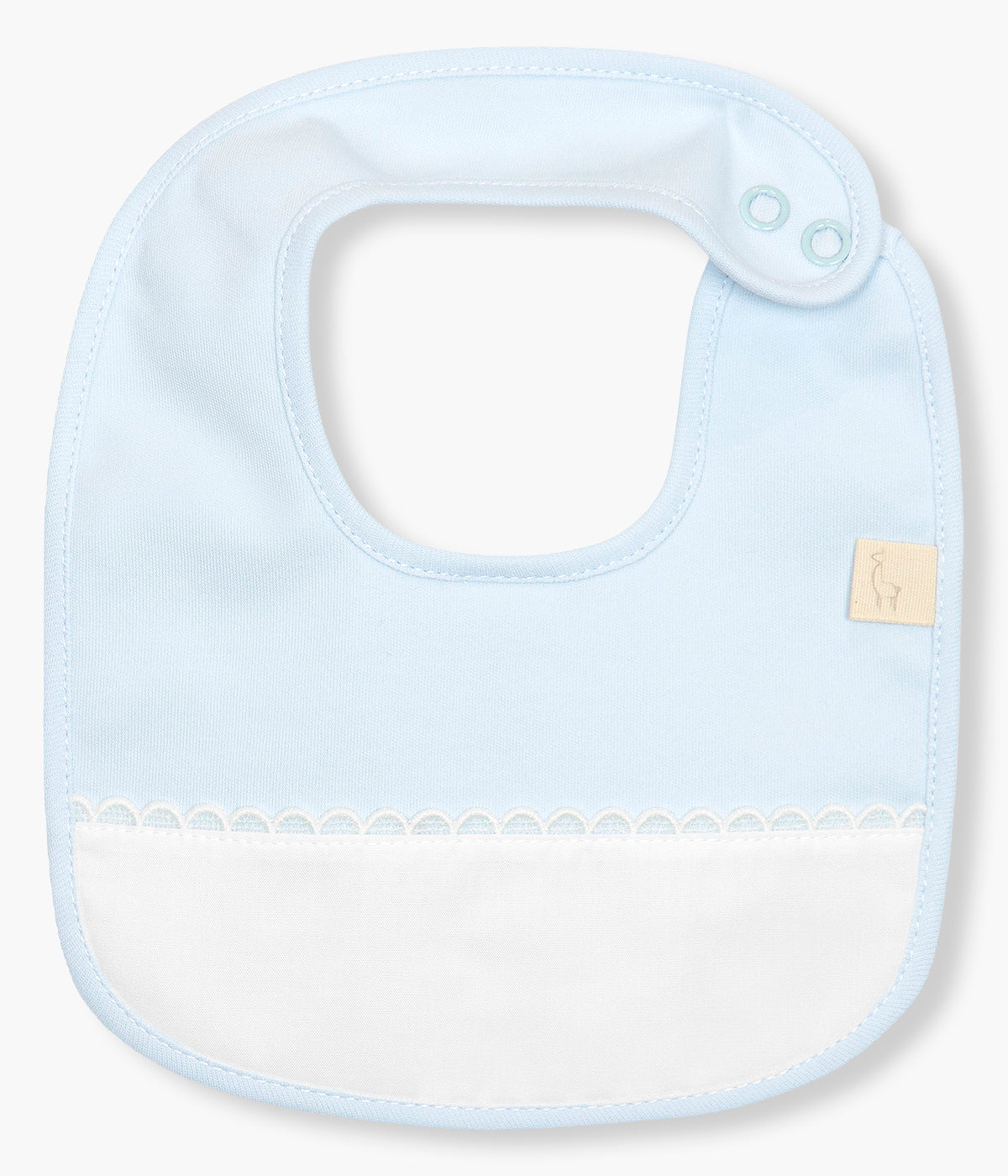 Babete impermeável azul da Baby Gi para bebé e recém-nascido(a), 100% algodão. Elegante babete de formato retangular com detalhe em tecido com faixa em renda perfurada.