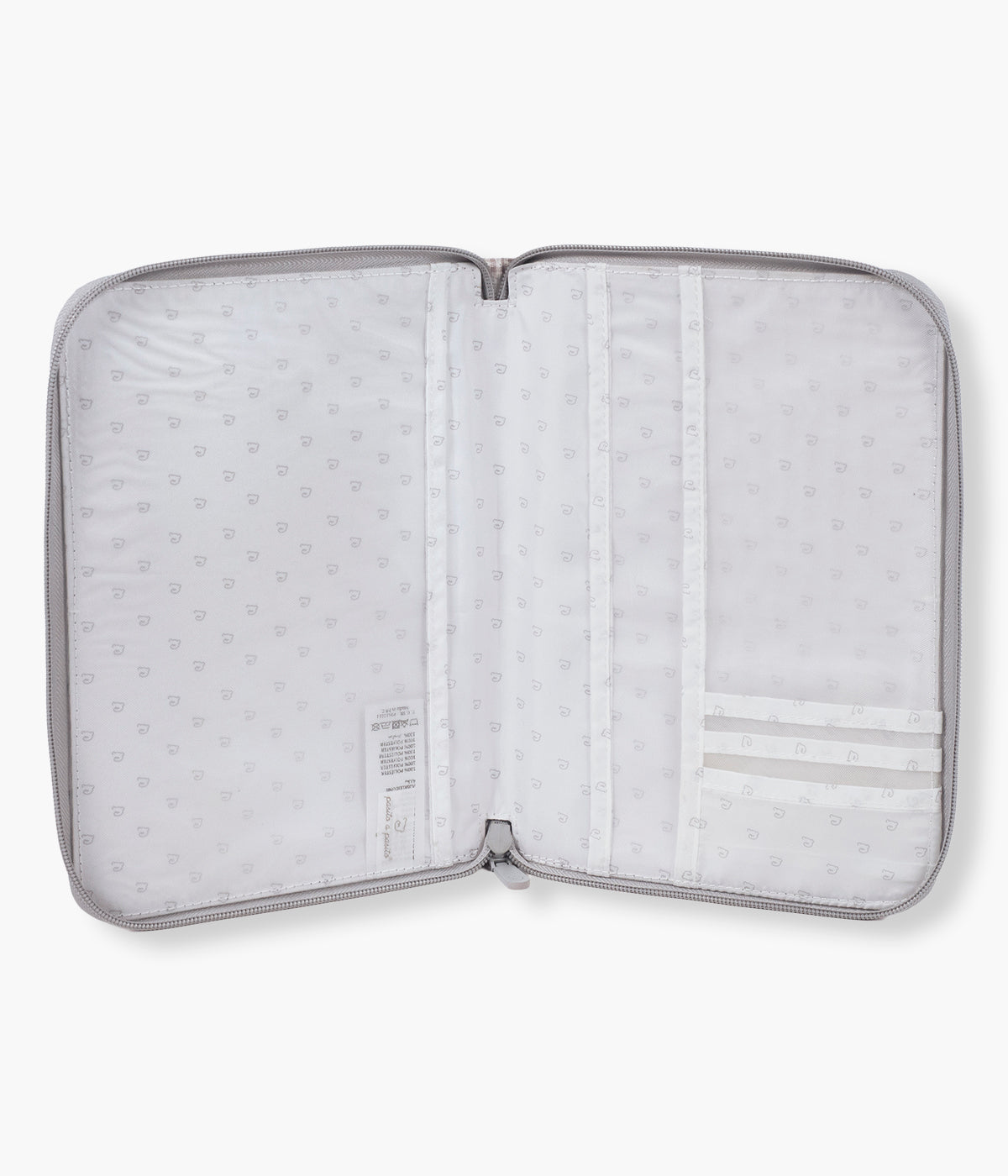 Vista aberto do porta documentos Little Bloom Vichy da Pasito a Pasito. Perfeito para organizar todos os documentos e exames do bebé, esta bolsa estilo livro possui um exterior em loneta 100% algodão com delicado padrão vichy cinza combinando elegância e funcionalidade no dia a dia.