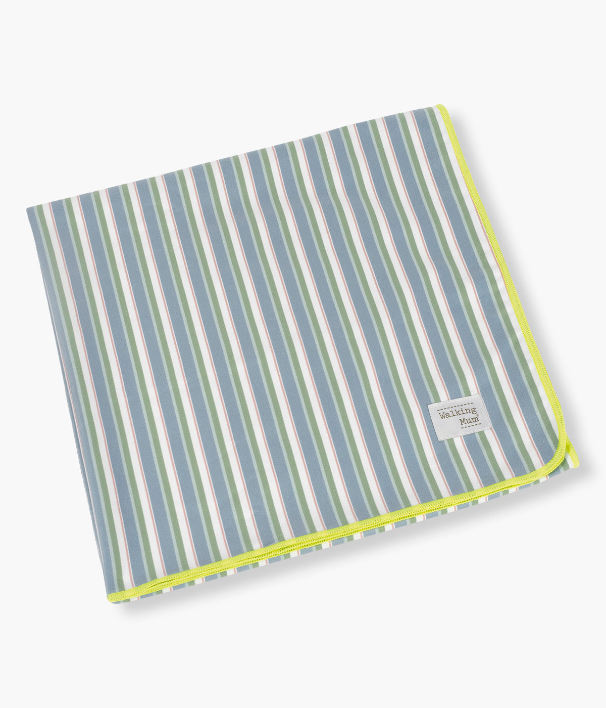 Vista dobrada da toalha de microfibra Summer Strips da Walking Mum. Perfeita para a praia, piscina ou passeios de verão. Leve, compacta e de secagem rápida, oferece conforto, praticidade e proteção solar FPS/SPF 50+ para acompanhar todas as aventuras ao ar livre.