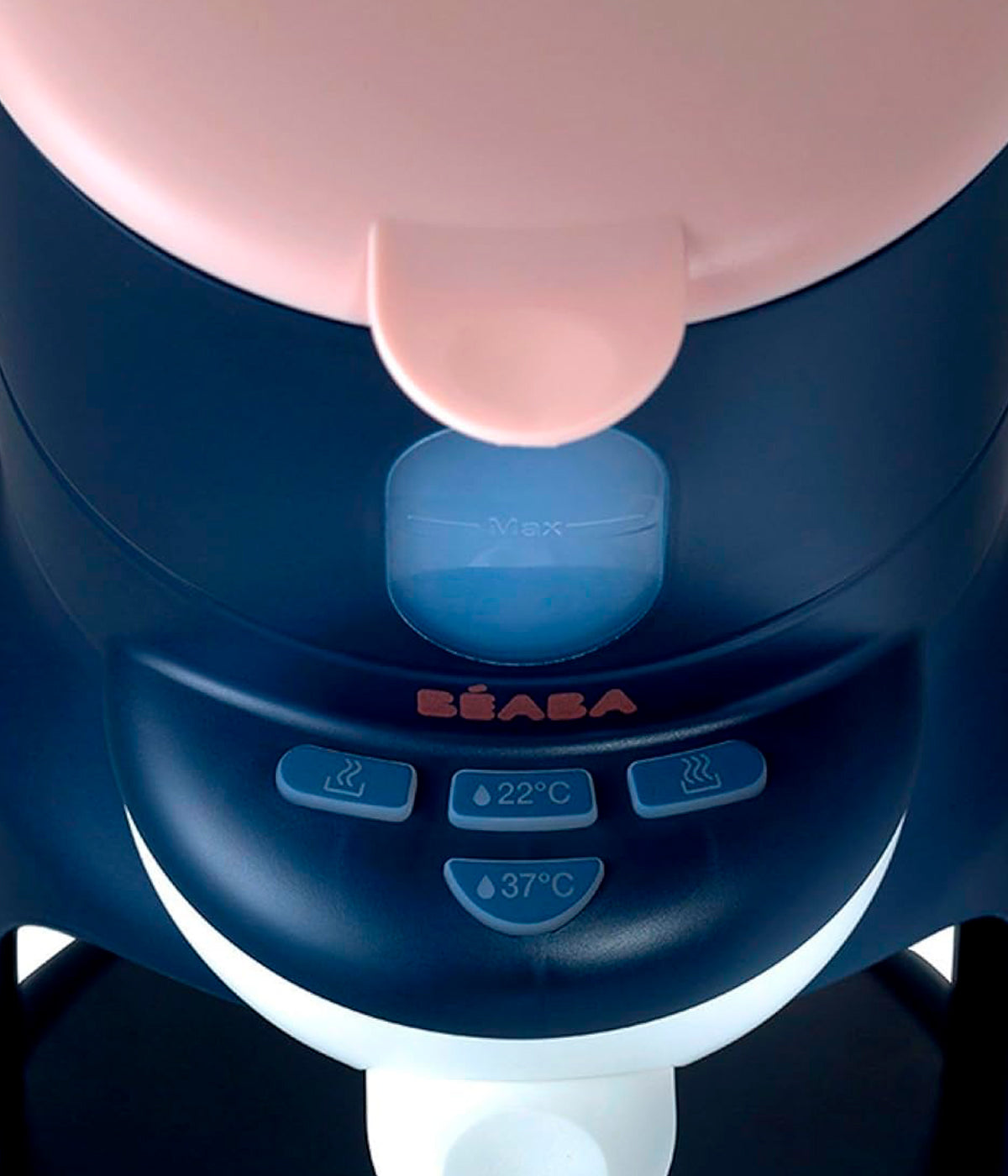 Vista frontal do aquecedor de água para biberões Bib'Expresso da Béaba na cor Night Blue (azul índigo) a aquecer boião de comida de bebé.