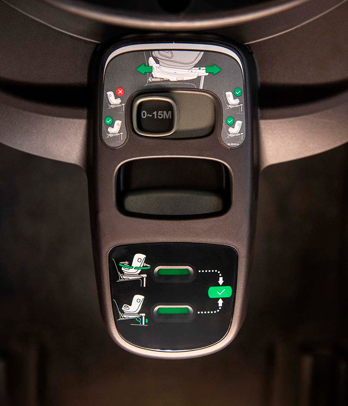 Vista detalhada da base Isofix Curv 360º da marca Nuna.