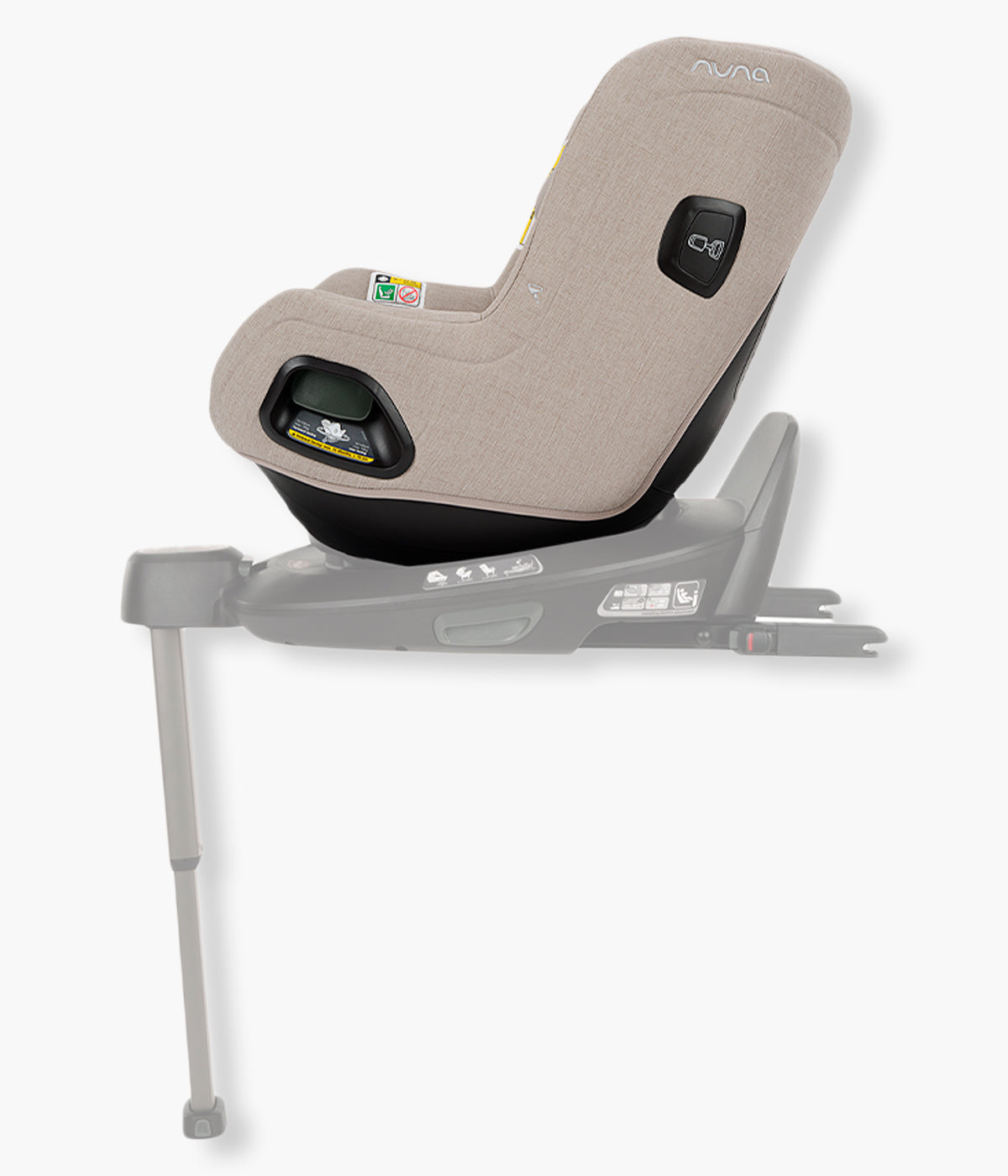 Vista da cadeira auto para bebé Todl Next da marca Nuna na cor Chateau colocada no automovel via isofix.
