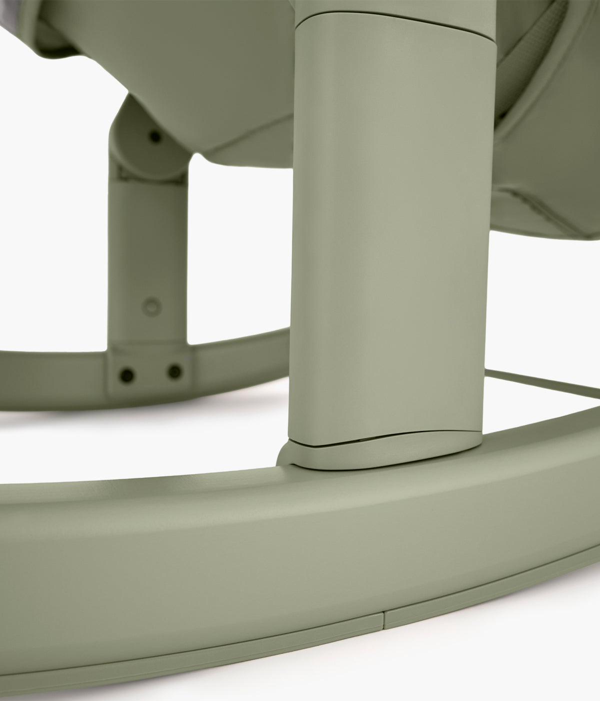 Vista detalhada da base de baloiço para espreguiçadeira da cadeira evolutiva Ozy da marca Anex na cor June.