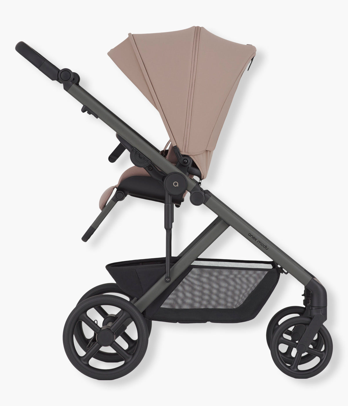 Vista lateral do carrinho de passeio modular Modu da marca Anex na cor Rooty. Prático carrinho concebido para acompanhar a criança desde o nascimento até aproximadamente aos 4 anos ou 22 kg.