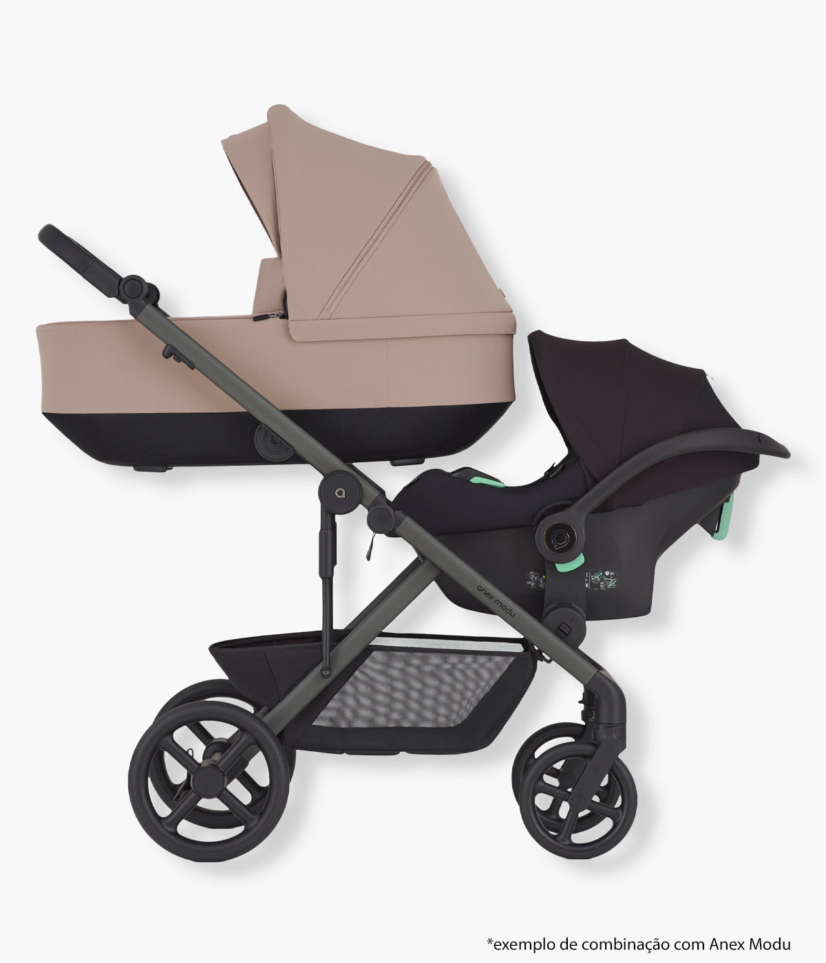 Vista lateral da alcofa para carrinho de passeio modular Modu da marca Anex na cor Rooty numa possivel configuração com o carrinho modu.