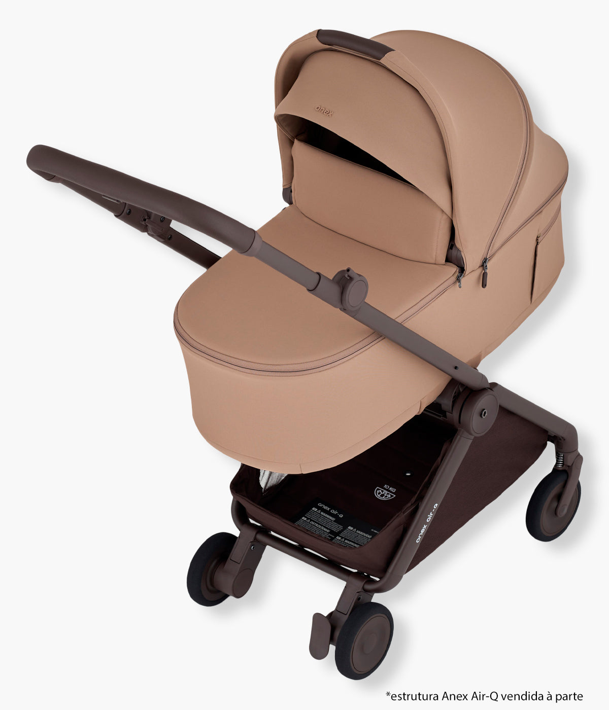 Vista lateral da alcofa para carrinho de passeio Air-Q da marca Anex na cor Karamell.