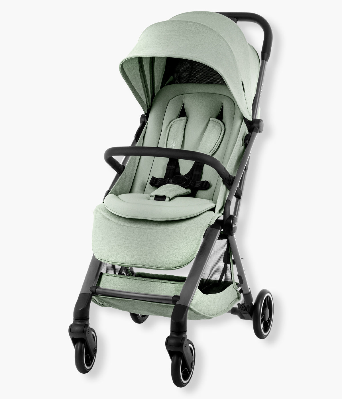 Vista frontal do carrinho de passeio compacto Flylite da marca Britax Römer na cor Sage Green. Compacto carrinho de passeio desenvolvido para famílias que procuram uma solução leve, compacta e prática para viajar ou circular pela cidade.