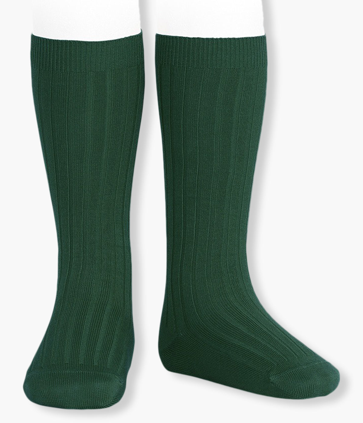 Meias pelo joelho caneladas em algodão anti-pilling de cor verde-garrafa (780 Verde Botella) da marca Cóndor para bebé e recém-nascido(a).