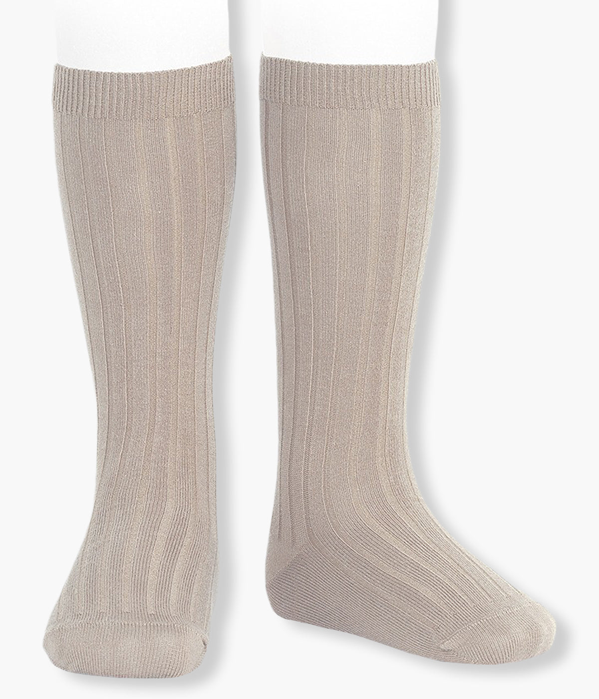 Meias pelo joelho caneladas em algodão anti-pilling de cor bege escuro (334 Piedra) da marca Cóndor para bebé e recém-nascido(a).