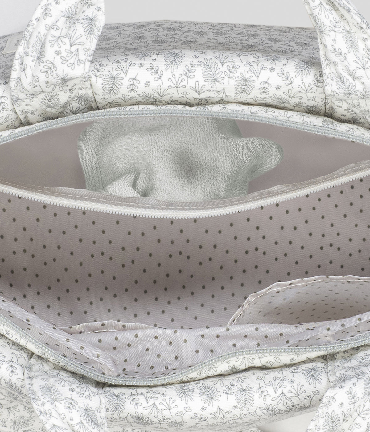 Bolsa de passeio Gala Mint da Walking Mum com compartimento para tecidos molhados.