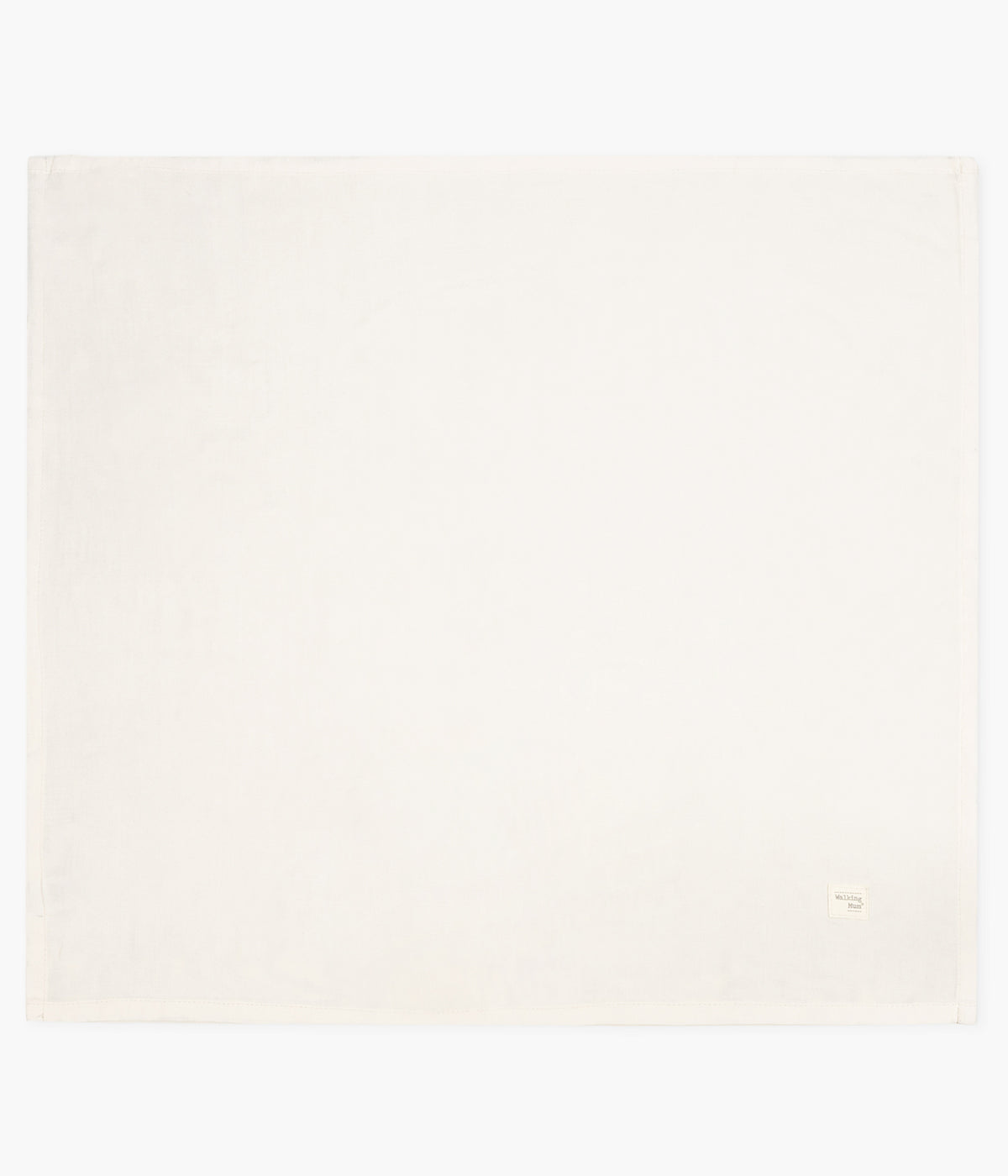 Conjunto de swaddle musselina e forra em algodão e bambu Gala Cerise da Walking Mum para bebé menina e recém-nascida.&nbsp;Feito com materiais naturais de toque muito suave, este conjunto é um essencial na alcofa ou moisés da bebé.