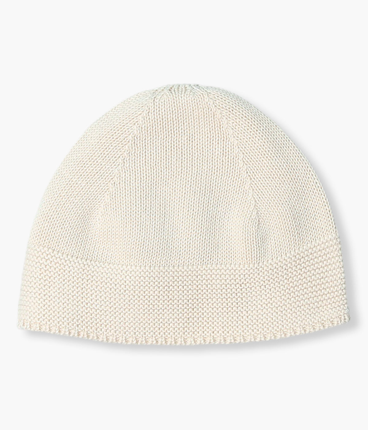 Gorro em malha de algodão orgânico pérola da Mini Mooi para bebé e recém-nascido(a). Delicado gorro em malha tricotada com detalhes entrelaçados e interior sem costuras.